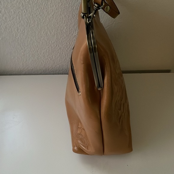 Patricia Nash Novella Crossbody with Kiss Lock - Picture 9 of 17